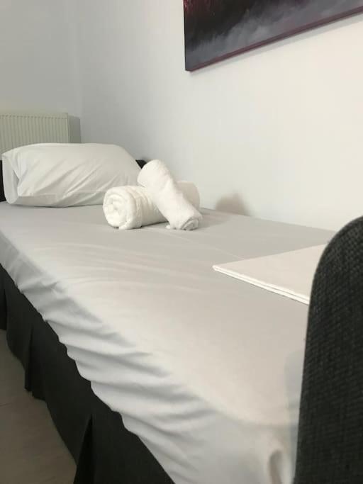 Apartamento 5 Min From Papageorgiou Free Indoor Parking Tesalónica Exterior foto